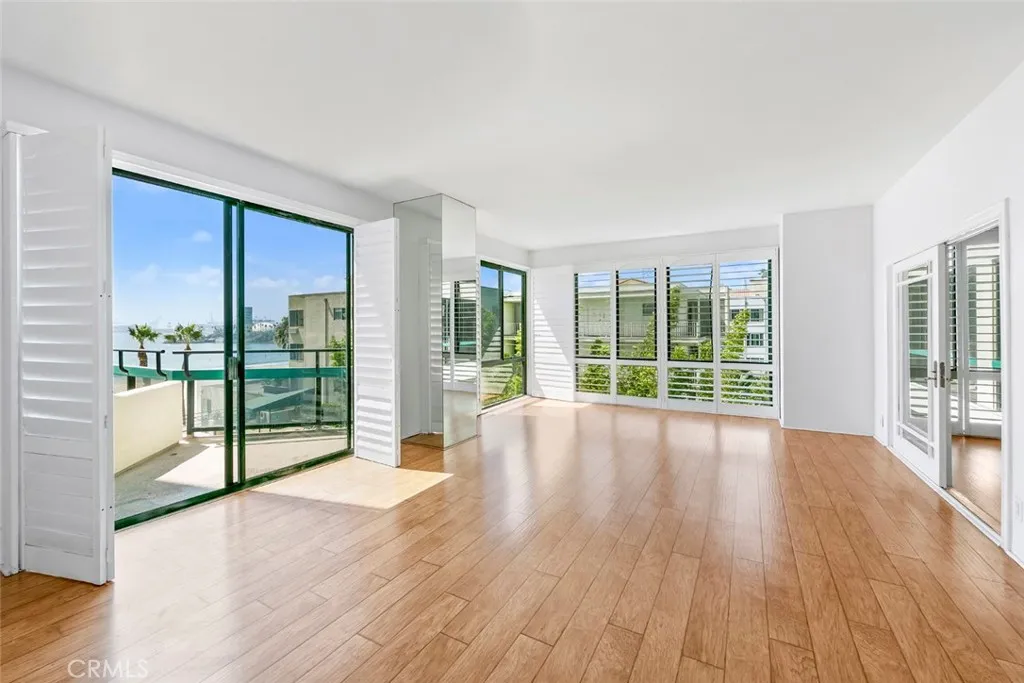 1310 E. Ocean Blvd. 305, Long Beach, California 90802 home-pic-14